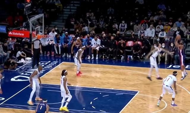 篮网爆冷，库里关键三分克爵士，德罗赞又绝杀了！休闲区蓝鸢梦想 - Www.slyday.coM