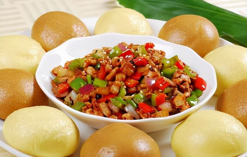 年夜饭上,教你4道荤素小炒,造型美观搭配合理,家人夸你手艺好|年夜饭