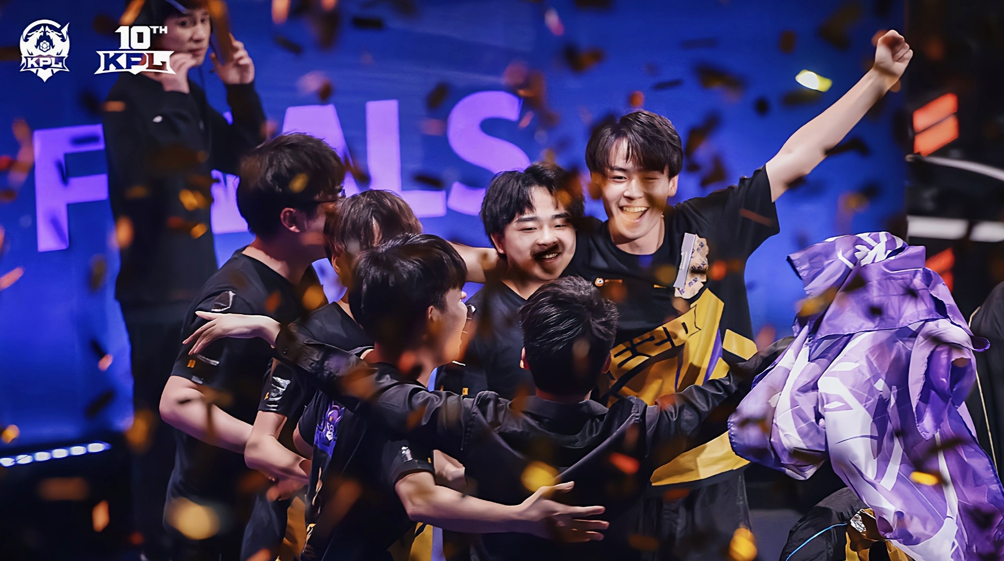 久哲最后的招牌也要被卖掉,Hero挂牌新人法王,E星有了清融还要抢休闲区蓝鸢梦想 - Www.slyday.coM