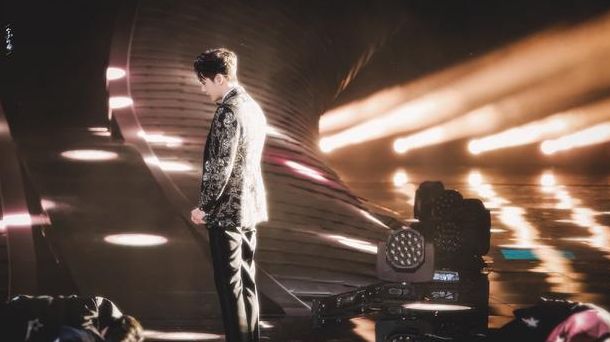 王一博到底得罪了谁?黑热搜连挂两天,逆向宣传收获颇丰!休闲区蓝鸢梦想 - Www.slyday.coM 王一博到底得罪了谁?黑热搜连挂两天,逆向宣传收获颇丰!休闲区蓝鸢梦想 - Www.slyday.coM