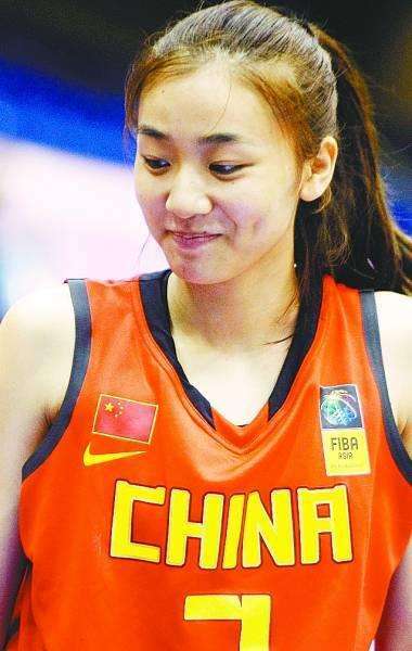 曾效力于沈部女篮八一女篮后加盟内蒙古女篮的赵爽宣布退役