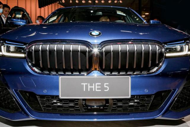 上汽奥迪a7l增推2 0t版本 指导价45 97万元起 正式瞄准 56e 新浪汽车