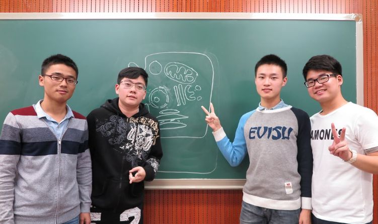 哪个省学霸最多?2021年五大学科竞赛金牌榜已出炉,浙江稳居第一休闲区蓝鸢梦想 - Www.slyday.coM 哪个省学霸最多?2021年五大学科竞赛金牌榜已出炉,浙江稳居第一休闲区蓝鸢梦想 - Www.slyday.coM