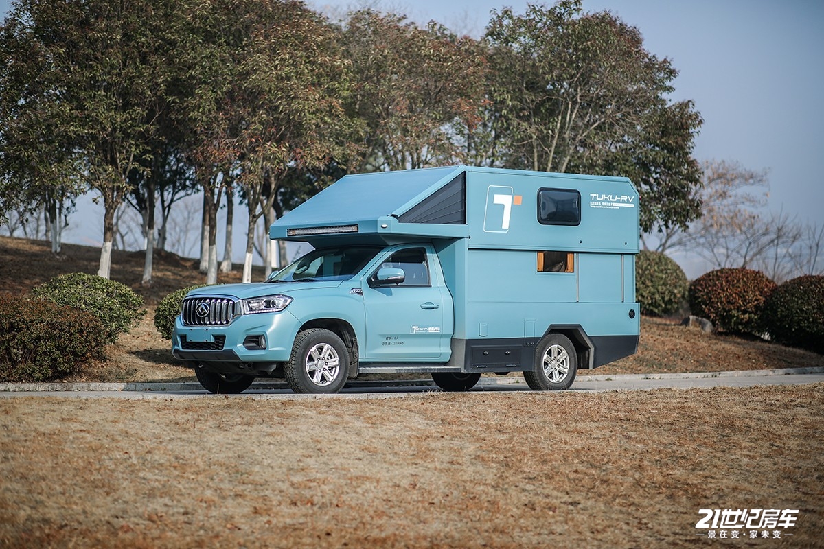 实拍国产途酷房车独家机械硬升顶技术能进地库带20t四驱