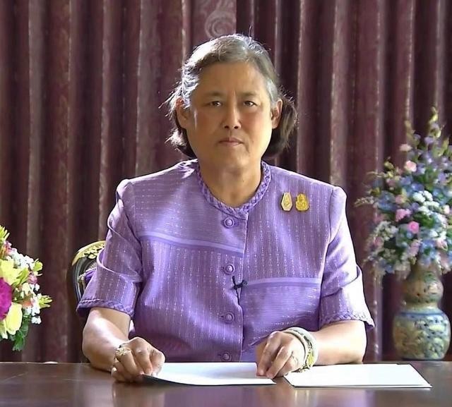 泰国66岁诗琳通公主新年首秀!