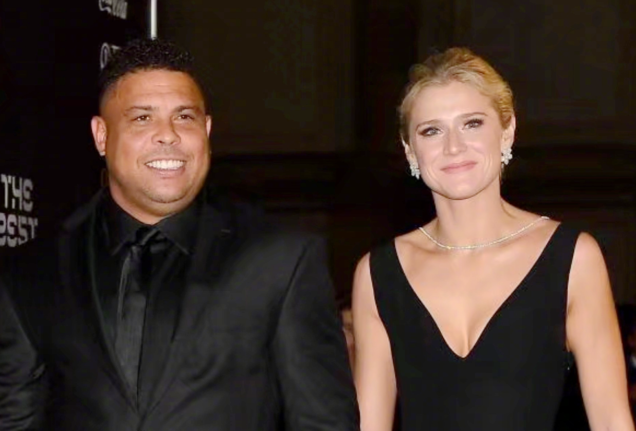 至今不结婚,守巨额财富|财富|90后|塞丽娜_新浪新闻