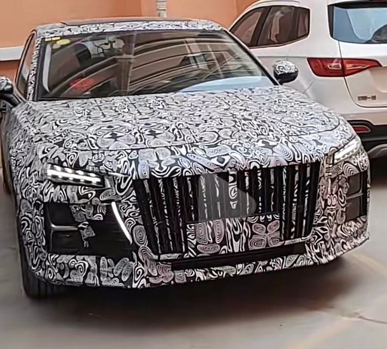 红旗要放大招了全新h6实车谍照再度曝光