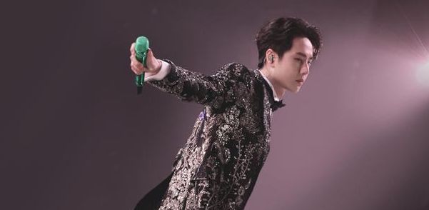 王一博到底得罪了谁?黑热搜连挂两天,逆向宣传收获颇丰!休闲区蓝鸢梦想 - Www.slyday.coM 王一博到底得罪了谁?黑热搜连挂两天,逆向宣传收获颇丰!休闲区蓝鸢梦想 - Www.slyday.coM