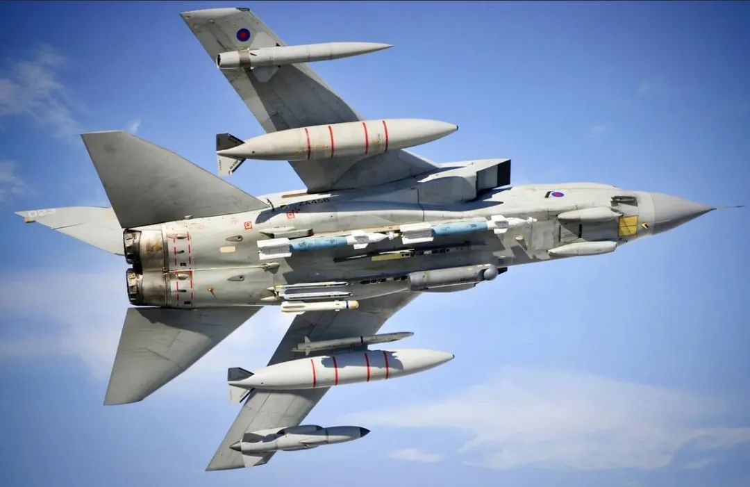 狂风战斗机再认识抠门的神器