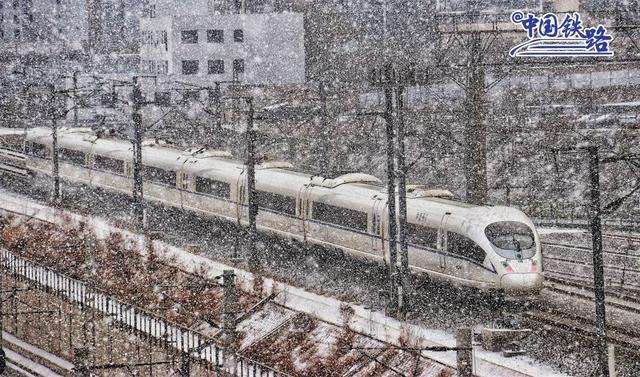 特辑冬日滤镜下的火车惊艳绝伦