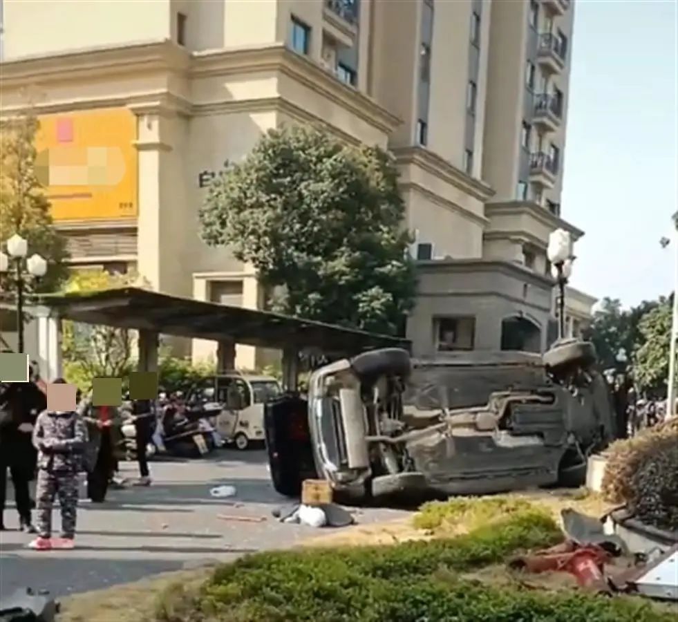 男子开车撞倒妻子岳母等3人，自称错把油门当刹车，警方通报：已受案依法侦办休闲区蓝鸢梦想 - Www.slyday.coM