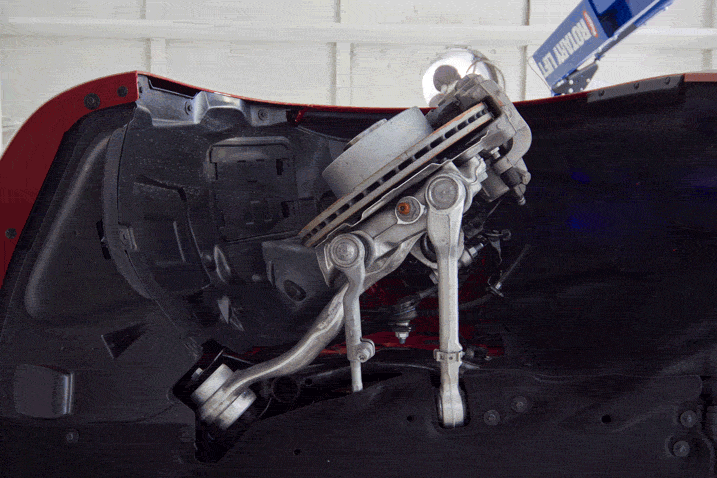 从硬件条件上,ix3和x3(基本)共同一套东西,前双球节弹簧减震支柱 后多