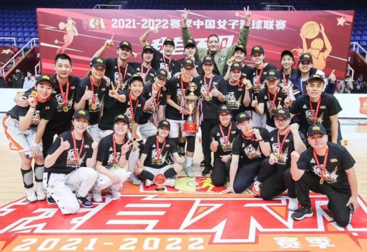 赵爽发文宣布退役：山水有相逢 咱们江湖再见休闲区蓝鸢梦想 - Www.slyday.coM