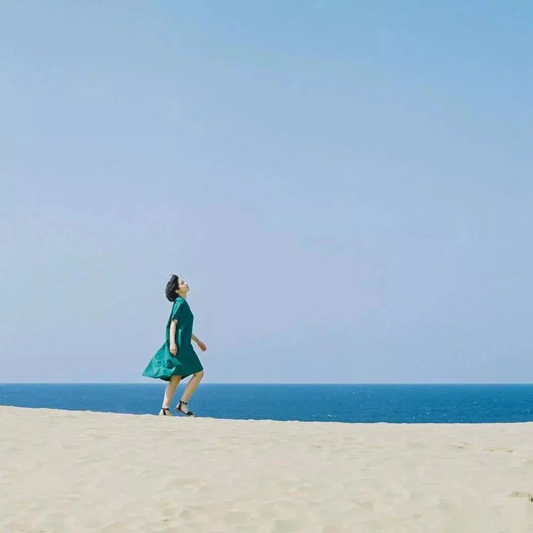 微信头像这样拍好看不撞款