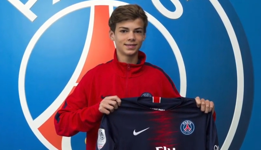 米楚：每天努力训练就为能在巴黎首发 未来希望能踢更多比赛休闲区蓝鸢梦想 - Www.slyday.coM