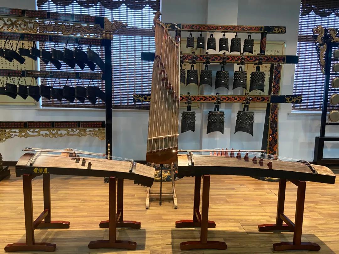 龙凤乐器隆重推出复原创新专利产品——轧筝|乐器|龙凤|复原_新浪新闻