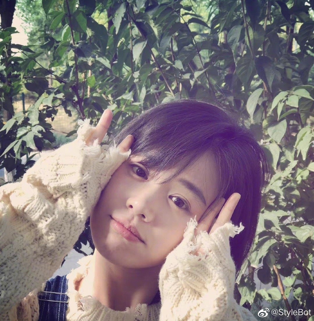 马思纯旧照就是青春剧女主的模样好甜好元气
