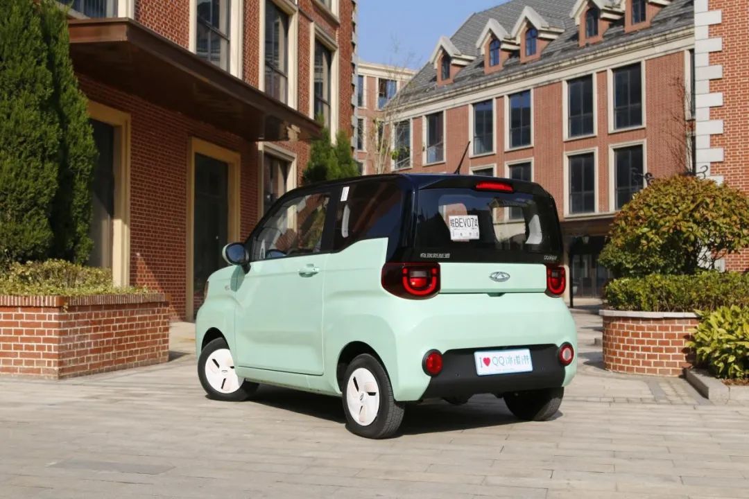 精灵小电时尚icar不足3万奇瑞qq冰淇淋会火吗