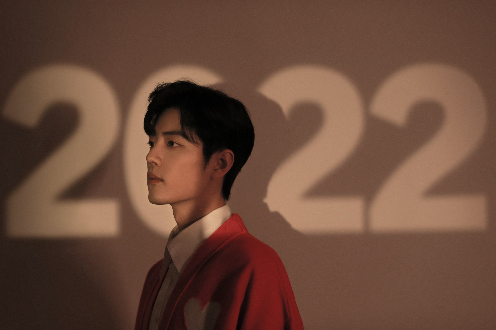 肖战在线为女篮运动员韩旭加油！ 能给你带来一些些力量，太荣幸了。中国女篮同样也给我们传递了很多激励和力量休闲区蓝鸢梦想 - Www.slyday.coM