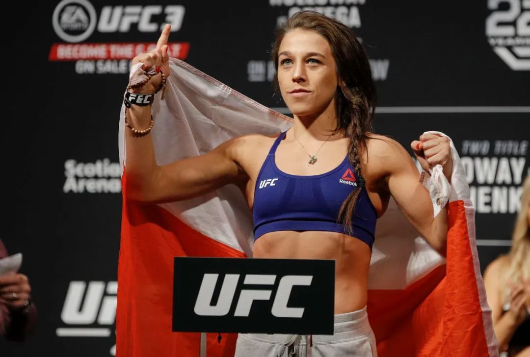 近日,前ufc草量级冠军乔安娜在接受波兰媒体ka