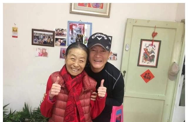 丑娘张少华被干儿子宠上天际却为何对亲儿子充满愧疚