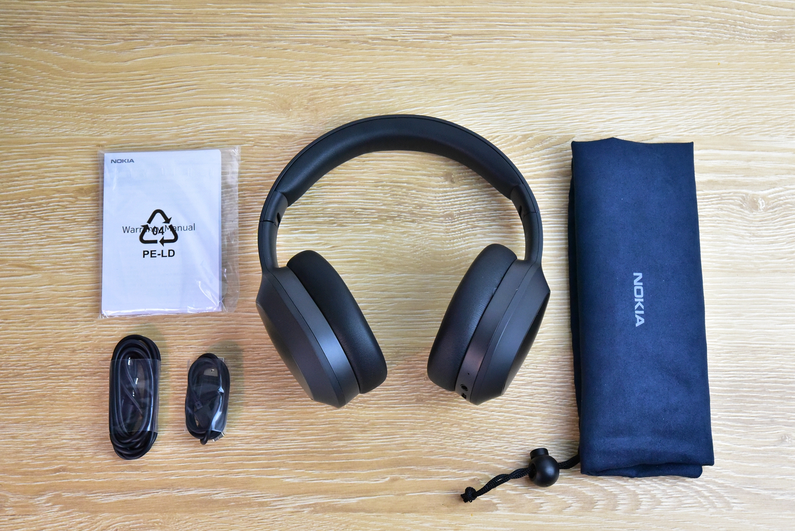 对年轻人充满诚意诺基亚e1200主动降噪头戴蓝牙耳机评测