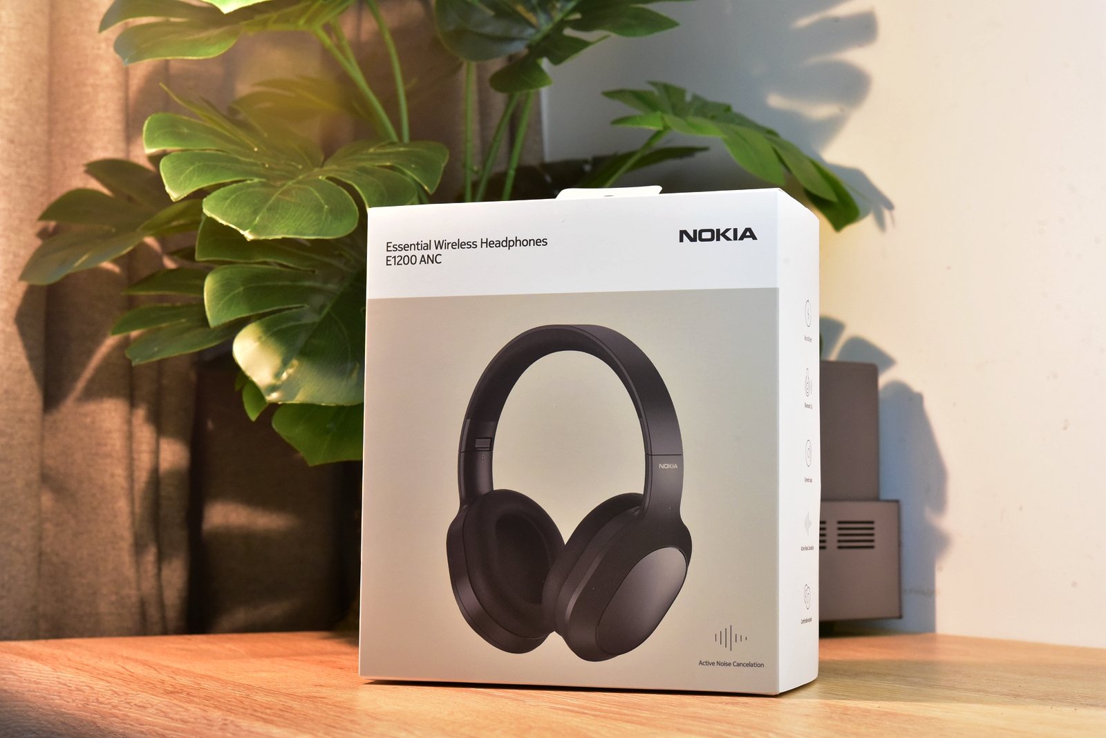 对年轻人充满诚意诺基亚e1200主动降噪头戴蓝牙耳机评测