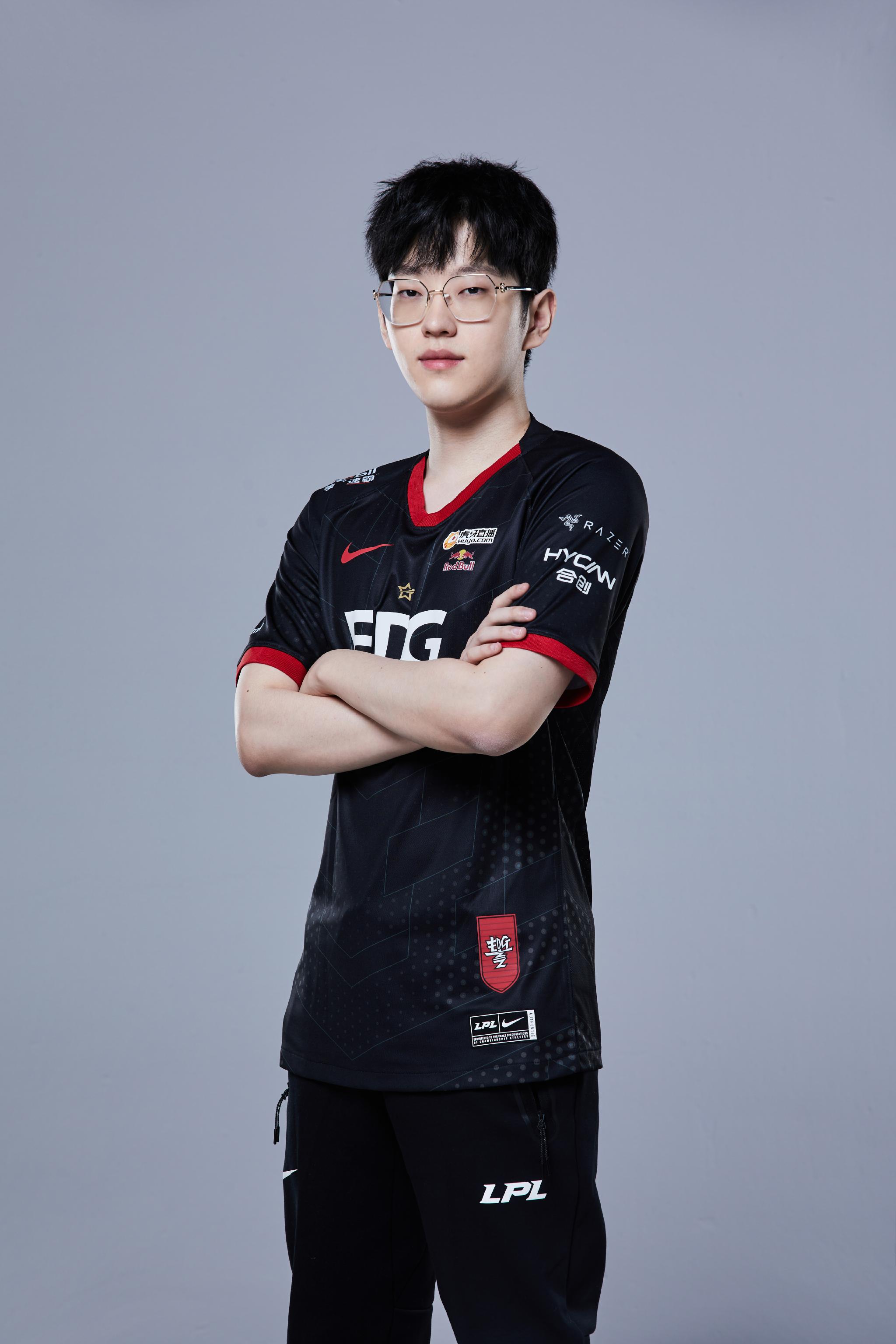 edg分享2022lpl春季赛定妆照ver2