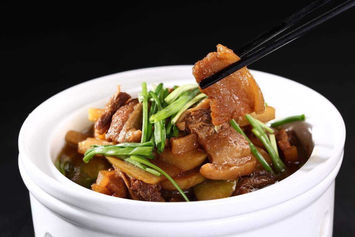 信阳焖罐肉你吃过吗