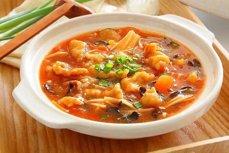 酸汤小酥肉,热热乎乎煮一锅,酸爽开胃,拌米饭能吃两碗|酥肉|米饭|炖菜