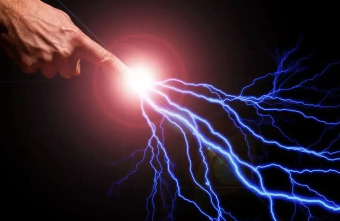 体验过一次北方的静电再也不怕被雷劈了