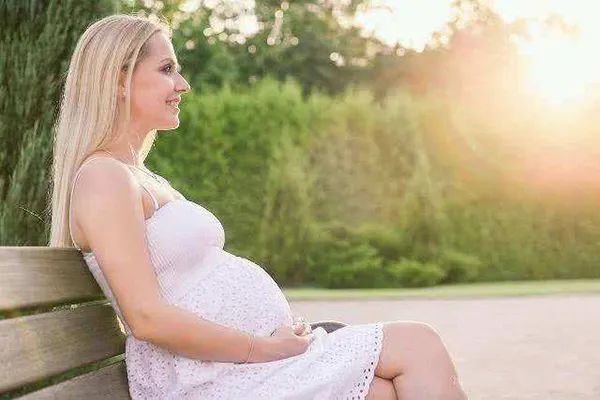 西安“孕妇流产”事件多人被处理，市卫健委主任鞠躬道歉！疫情期间，准妈妈的健康别掉以轻心休闲区蓝鸢梦想 - Www.slyday.coM