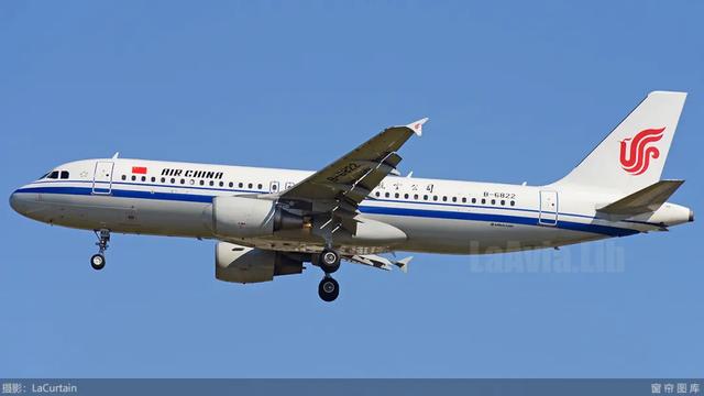 忠诚航空“劈腿”波音：美国低成本航空公司为何选择混合机队？休闲区蓝鸢梦想 - Www.slyday.coM