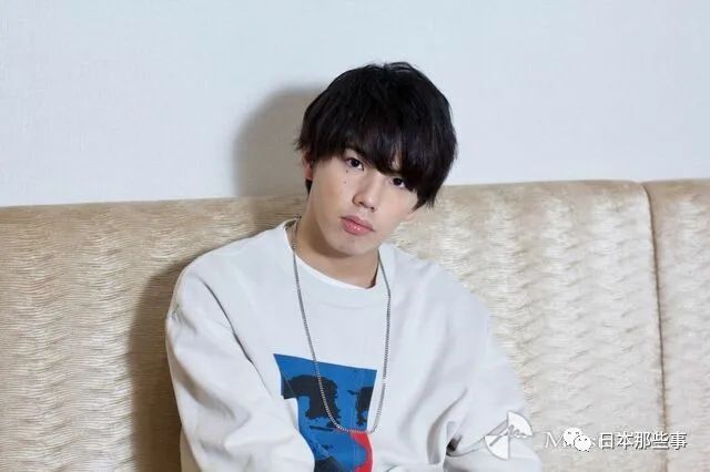 文春曝山本舞香新恋情男方是乐队主唱森内宽树