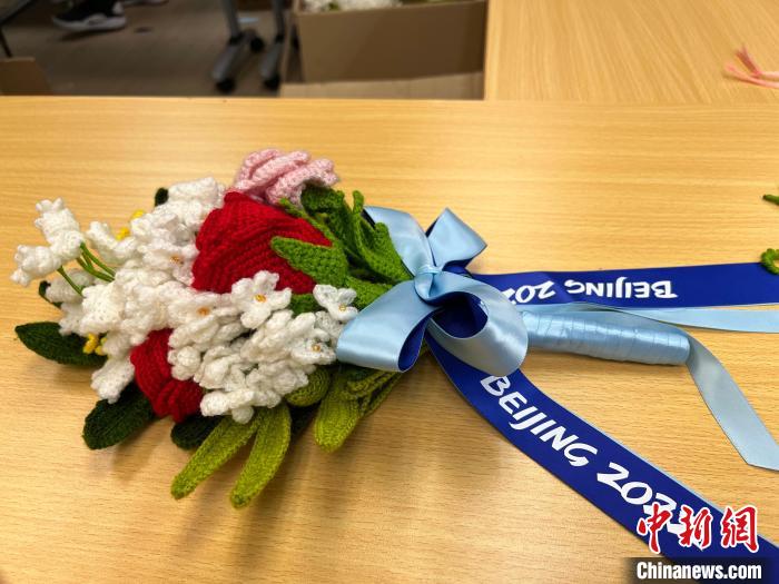 北京冬奥会将至 今年的颁奖花束永不凋谢 北京冬奥会 刘晓 上海市 新浪新闻
