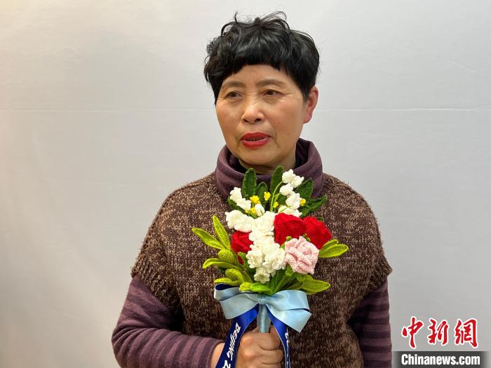 北京冬奥会将至 今年的颁奖花束永不凋谢 手机新浪网