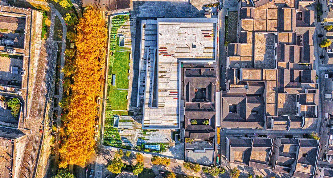 在南京新开的城墙博物馆里,竟有"刘德华"烧制的城砖?