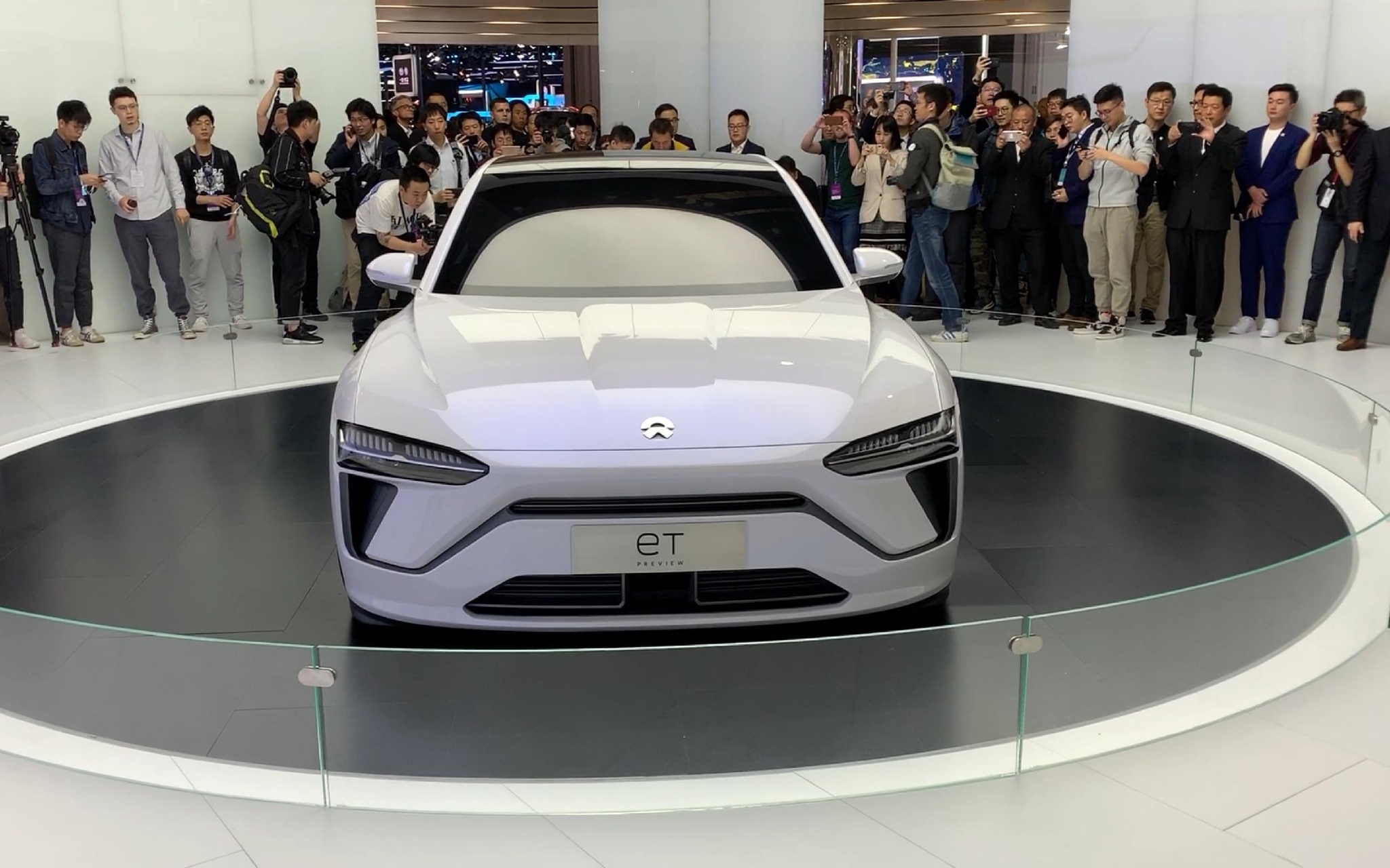 国产自主高端pk蔚来et7对比智己l7谁更强