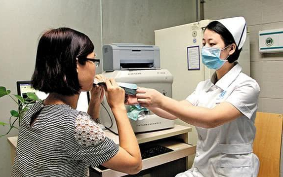 幽门螺杆菌检查值2000,就离胃癌不远了?辟谣为你讲出实情休闲区蓝鸢梦想 - Www.slyday.coM 幽门螺杆菌检查值2000,就离胃癌不远了?辟谣为你讲出实情休闲区蓝鸢梦想 - Www.slyday.coM