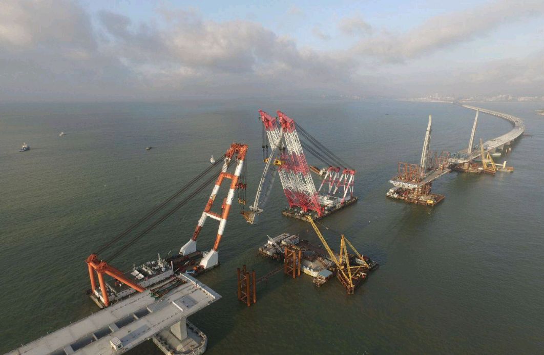 大海那么深，跨海大桥的桥墩是怎么打下去的？不愧是基建狂魔休闲区蓝鸢梦想 - Www.slyday.coM