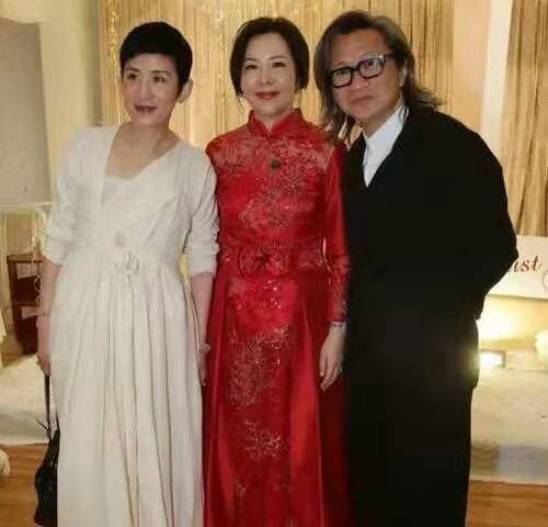 40岁的吴君如怀孕,恋爱8年的男友陈可辛却说:孩子不一定是我的休闲区蓝鸢梦想 - Www.slyday.coM 40岁的吴君如怀孕,恋爱8年的男友陈可辛却说:孩子不一定是我的休闲区蓝鸢梦想 - Www.slyday.coM