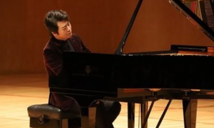 郎朗：成名路上有泪，没给老师送红包差点毁了他的一生休闲区蓝鸢梦想 - Www.slyday.coM