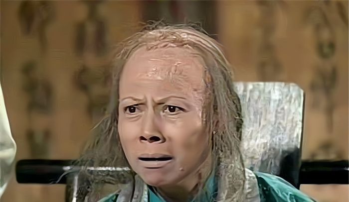 结语综合来看,《神雕侠侣》中裘千尺之所以能在谷底,只靠枣树就活了十