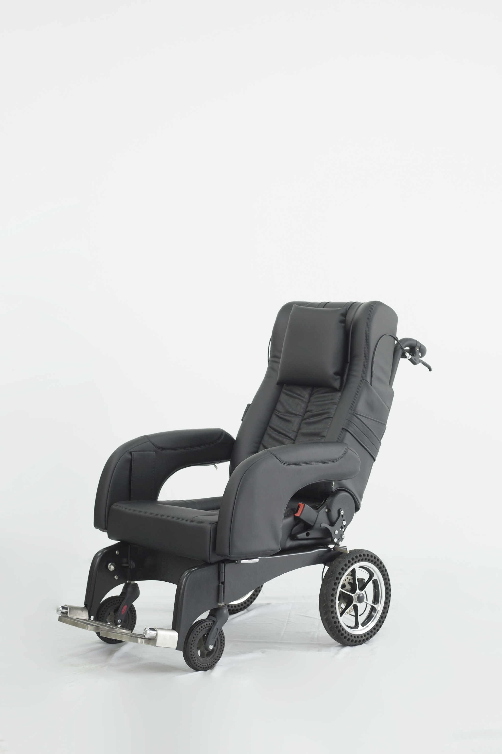 福祉车福祉座椅福祉轮椅自动升降旋转座椅奔驰改装升降轮椅