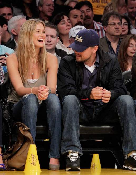 好莱坞影帝小李子和女友近照曝光,只和25岁以下的顶级超模约会?