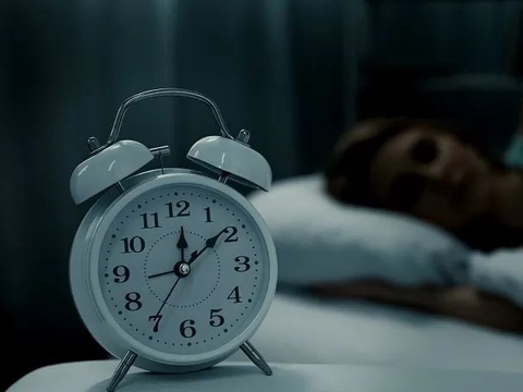 晚上 12 点睡觉好,还是 10 点睡觉好?终于有答案了|心血管疾病|睡眠|睡眠时间|风险|疾病_新浪新闻