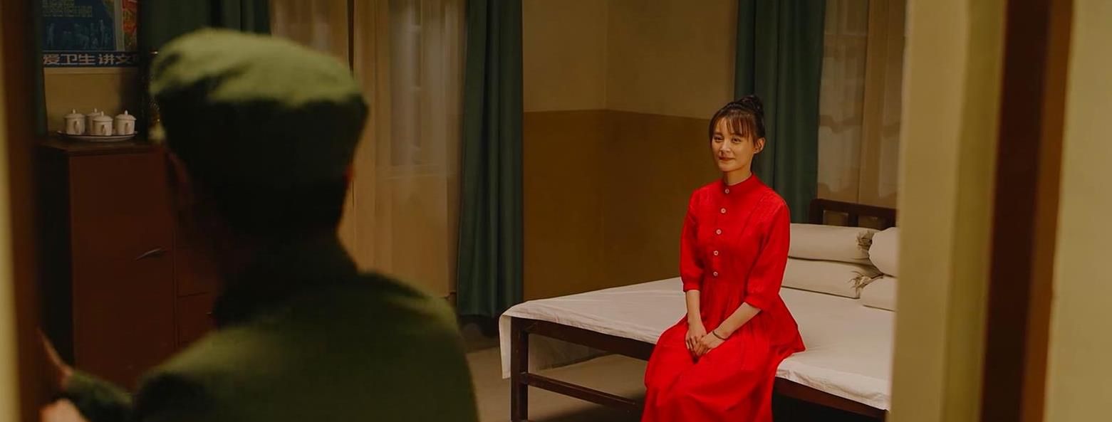 《王牌部队》以“裙”之铭,见证了顾一野和江南征的爱情休闲区蓝鸢梦想 - Www.slyday.coM 《王牌部队》以“裙”之铭,见证了顾一野和江南征的爱情休闲区蓝鸢梦想 - Www.slyday.coM