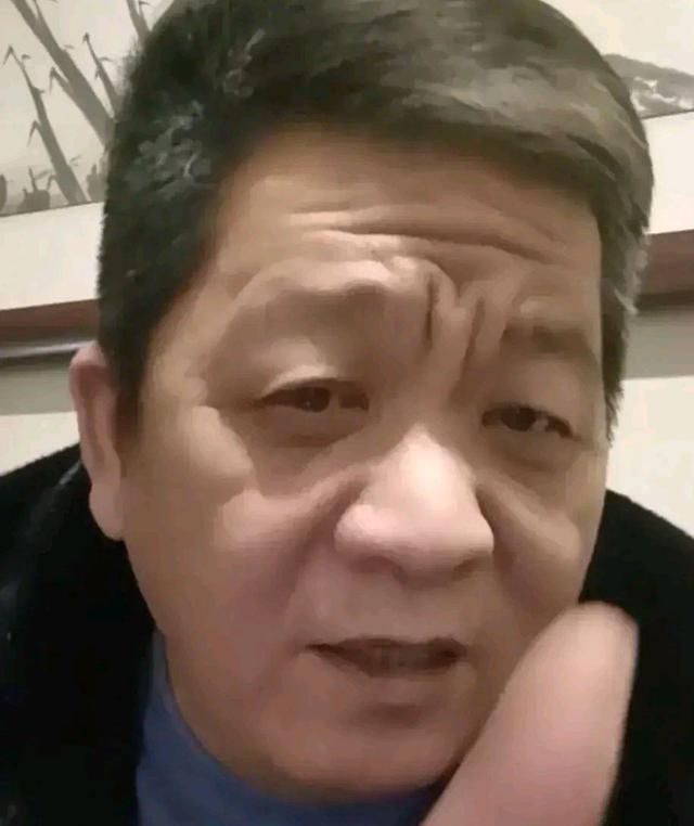榜一大哥开播维护陈亚男直言有事冲我来怒怼网友退货