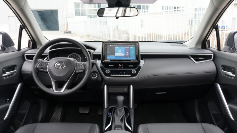 丰田锋兰达对比本田缤智：15万元内没悬念，超过呢？