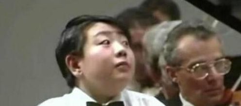 郎朗：成名路上有泪，没给老师送红包差点毁了他的一生休闲区蓝鸢梦想 - Www.slyday.coM
